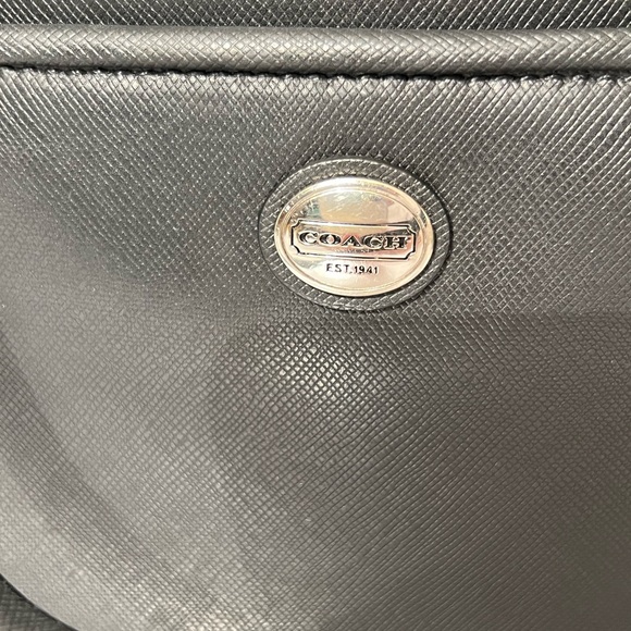 Coach Peyton Leather Jordan Double Zip Carryall Shoulder Bag Black F25669 - Picture 5 of 16